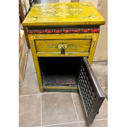 Table à thé tibétaine jaune