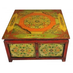 Table de salon tibétaine motif fleurs