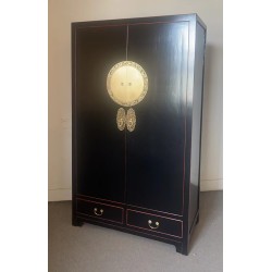 Armoire de mariage noire 