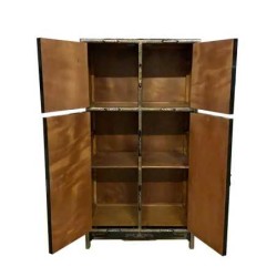 Armoire laquée chinoise