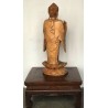 Statue de bouddha sur support bois