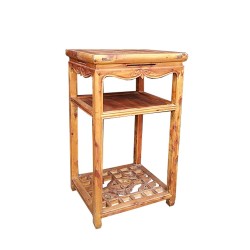 Table à thé en cyprès