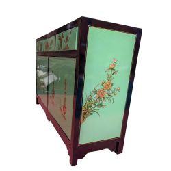 Buffet laqué laque vert tendre avec motifs floraux