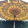 Parasol balinais jaune