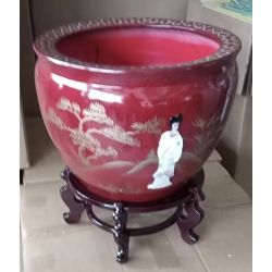 Cache pot chinois rouge incrusté de nacre 43cm livré avec support adapté