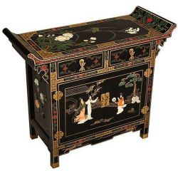 Buffet chinois temple laqué noir incrusté de jade et nacre