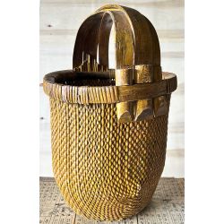 Ancien panier à riz tressé