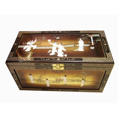 Coffre chinois laque rouge mordorée décoré de geishas en nacre