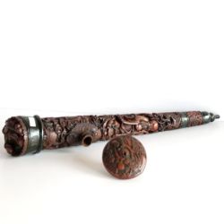 Pipe vietnamienne sculptée