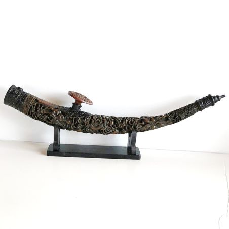 Pipe traditionnelle vietnamienne sculptée
