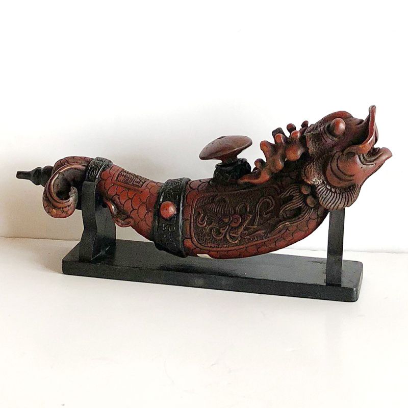 Pipe traditionnelle vietnamienne du Poisson-Dragon