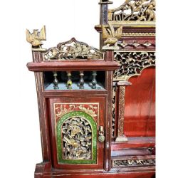 Autel des ancêtres bouddhique
