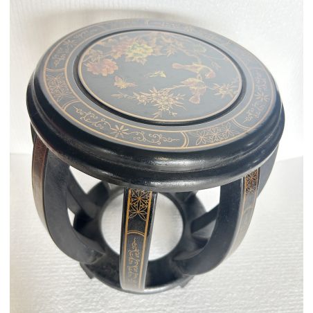 Tabouret chinois noir peint