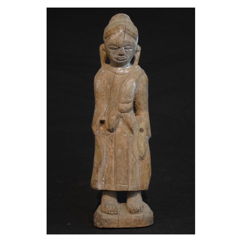 Statue antique de Bouddha debout