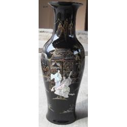 Vase chinois noir en céramique