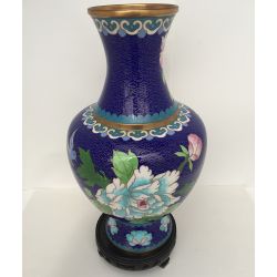 Vase cloisoné of China