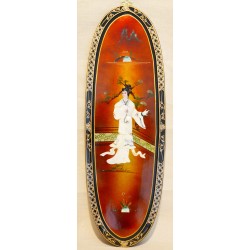 Table lacquered geisha-in-picture mother-of-pearl