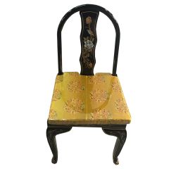 Chaise chinoise laque noire motifs fleurs et oiseaux